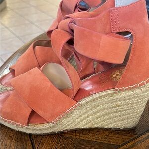 Vince Canuto Women's Coral Espadrille Wedge Sandals 7.5 M